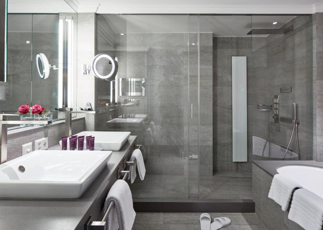 The Dufour By Hotel Schweizerhof Zuerich Luaran gambar